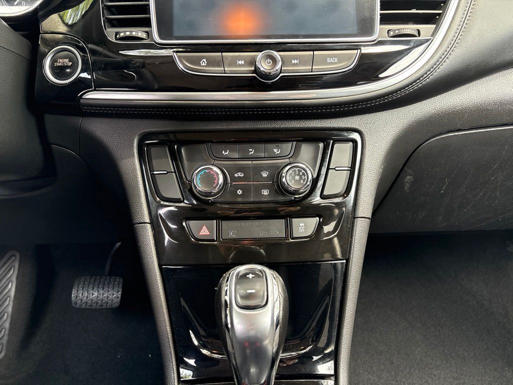 Thumbnail: 2018 Buick Encore - 26