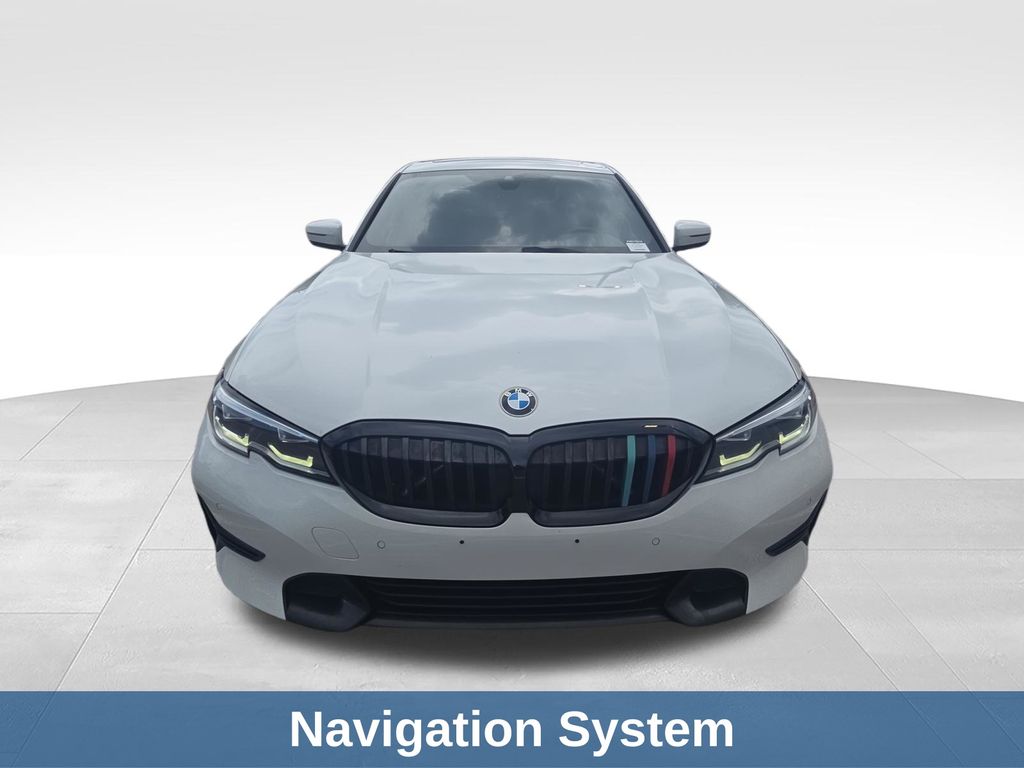 Thumbnail: 2020 BMW 3 Series - 3