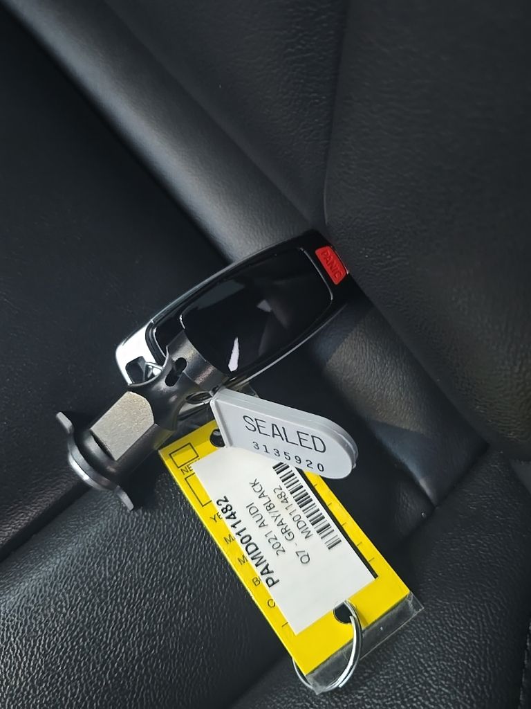 Thumbnail: 2021 Audi Q7 - 35