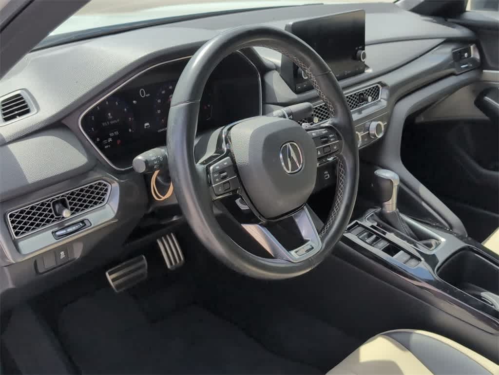Thumbnail: 2023 Acura Integra - 11