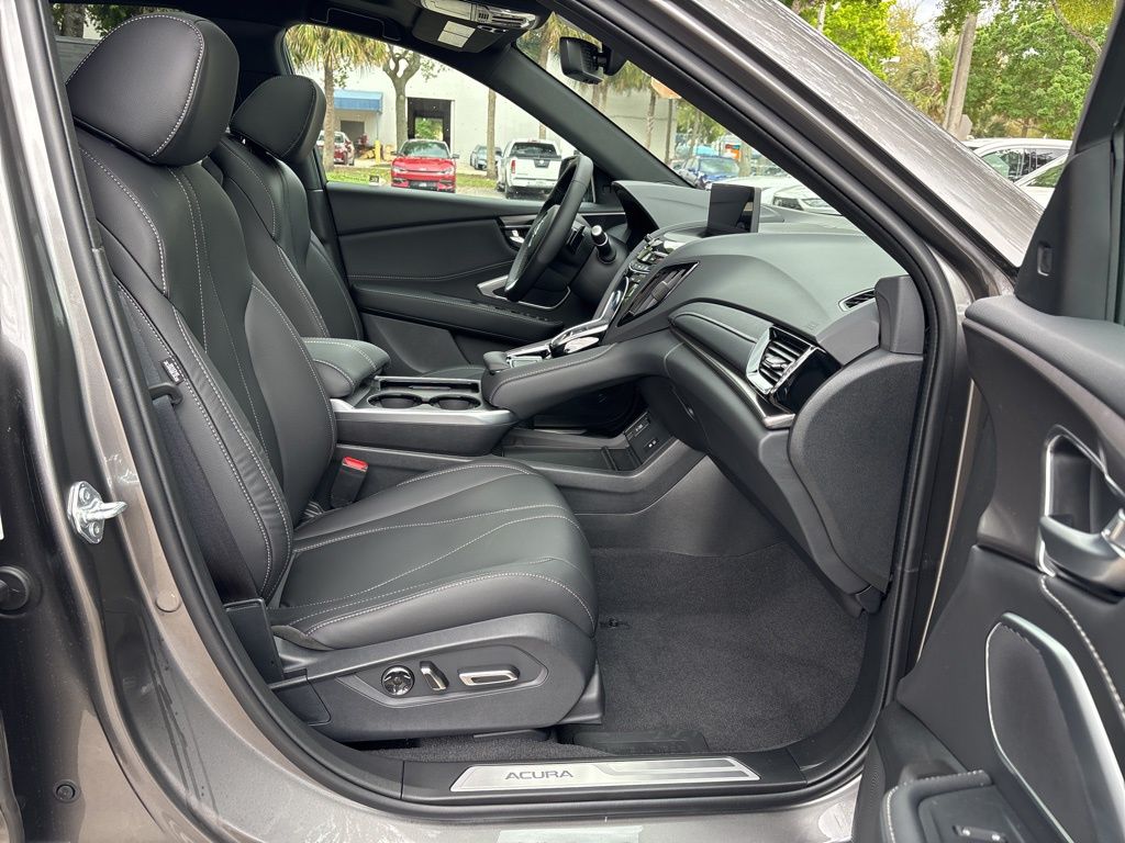 Thumbnail: 2026 Acura RDX - 12