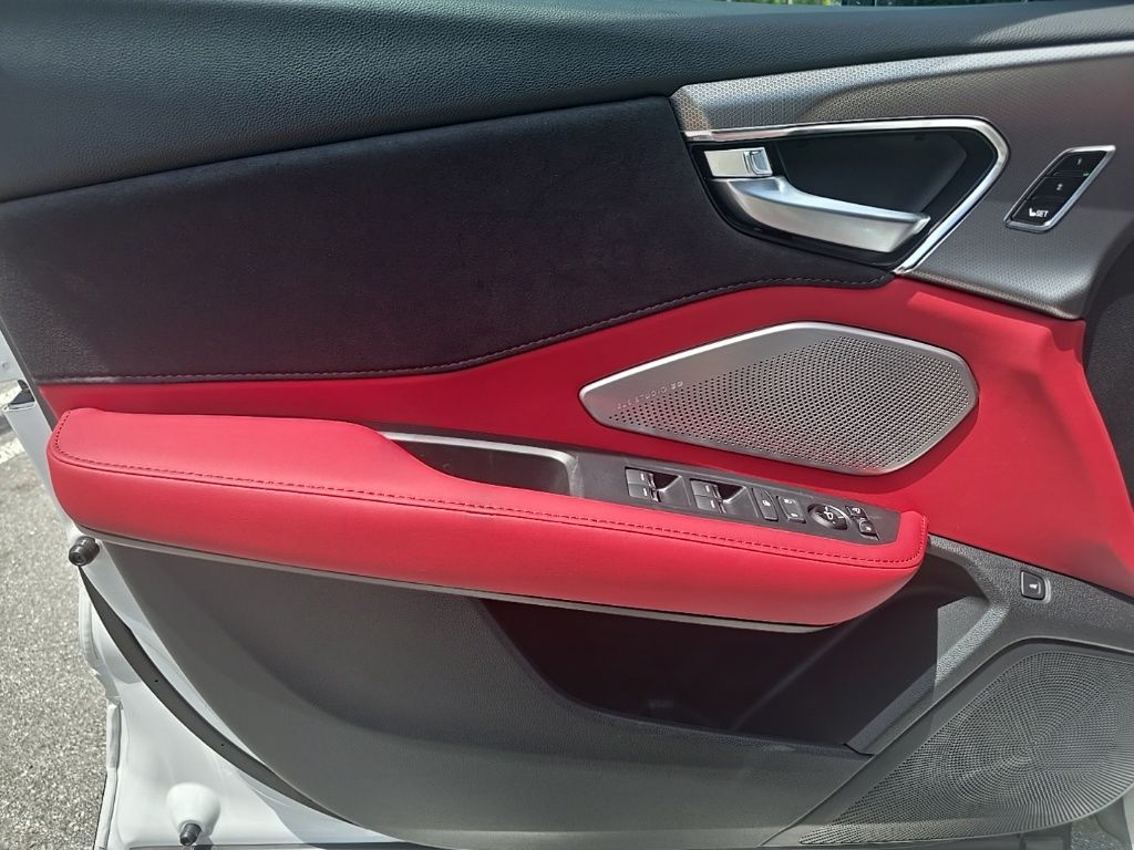 Thumbnail: 2026 Acura RDX - 13