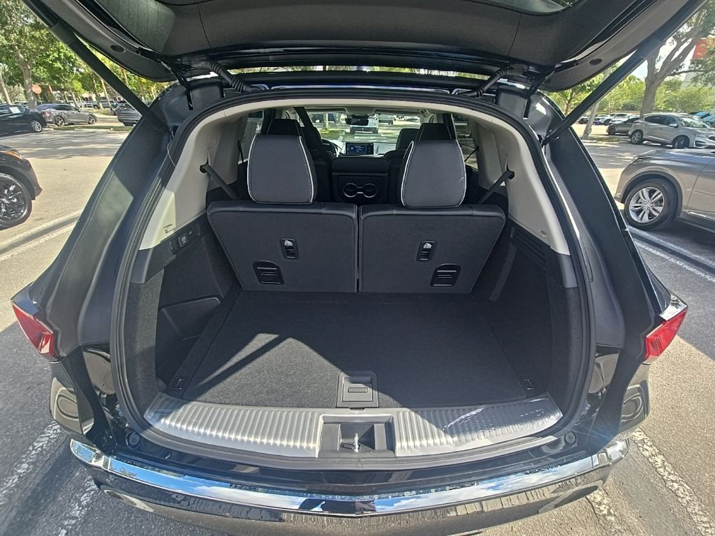 Thumbnail: 2026 Acura MDX - 27