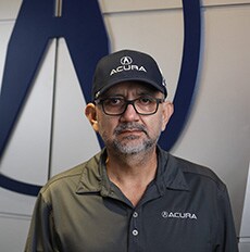 Staff member Saul Morales from ID_d57f65