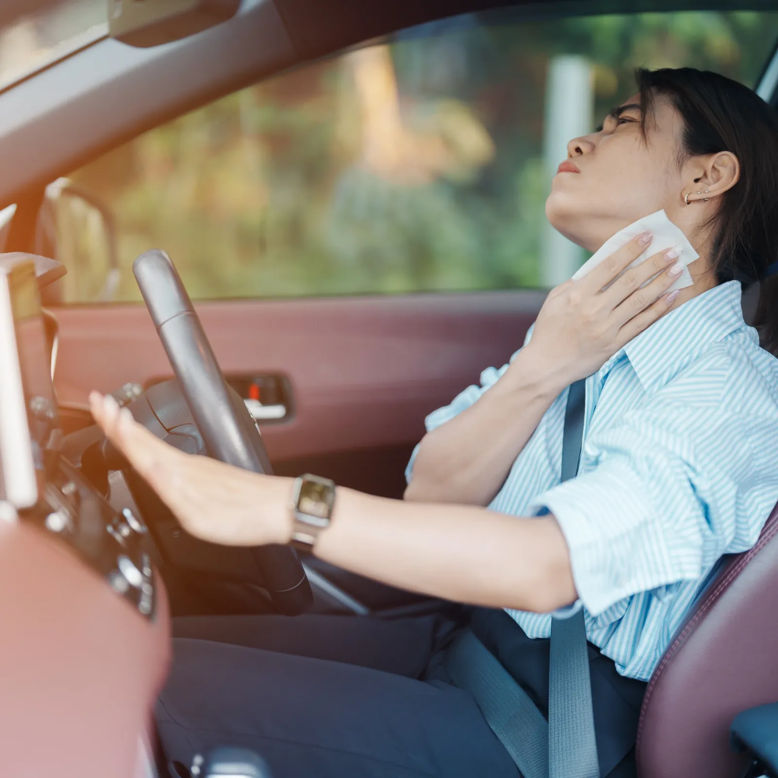 Driver experiencing warm cabin temperatures before Acura air conditioning service