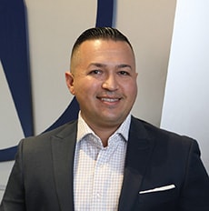 Staff member Ash Taleb from ID_46f106