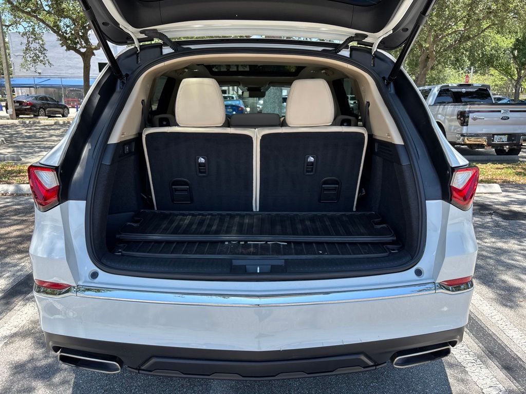 Thumbnail: 2024 Acura MDX - 29