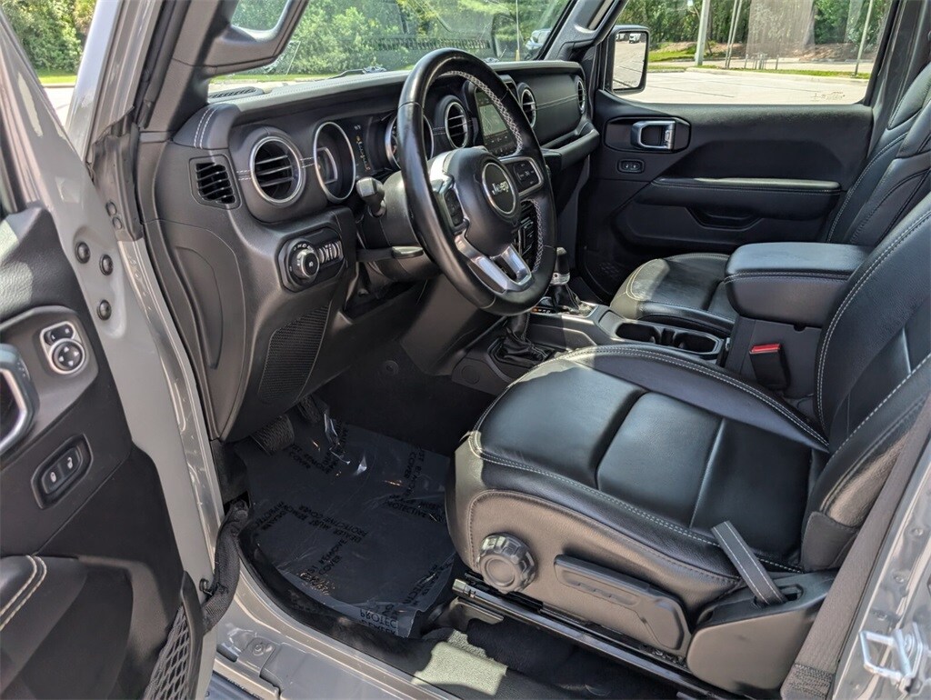 Thumbnail: 2022 Jeep Wrangler - 11