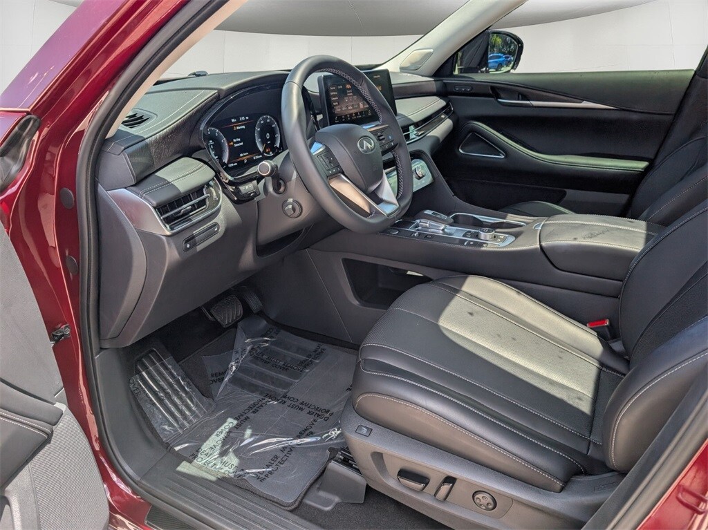 Thumbnail: 2025 INFINITI QX60 - 6