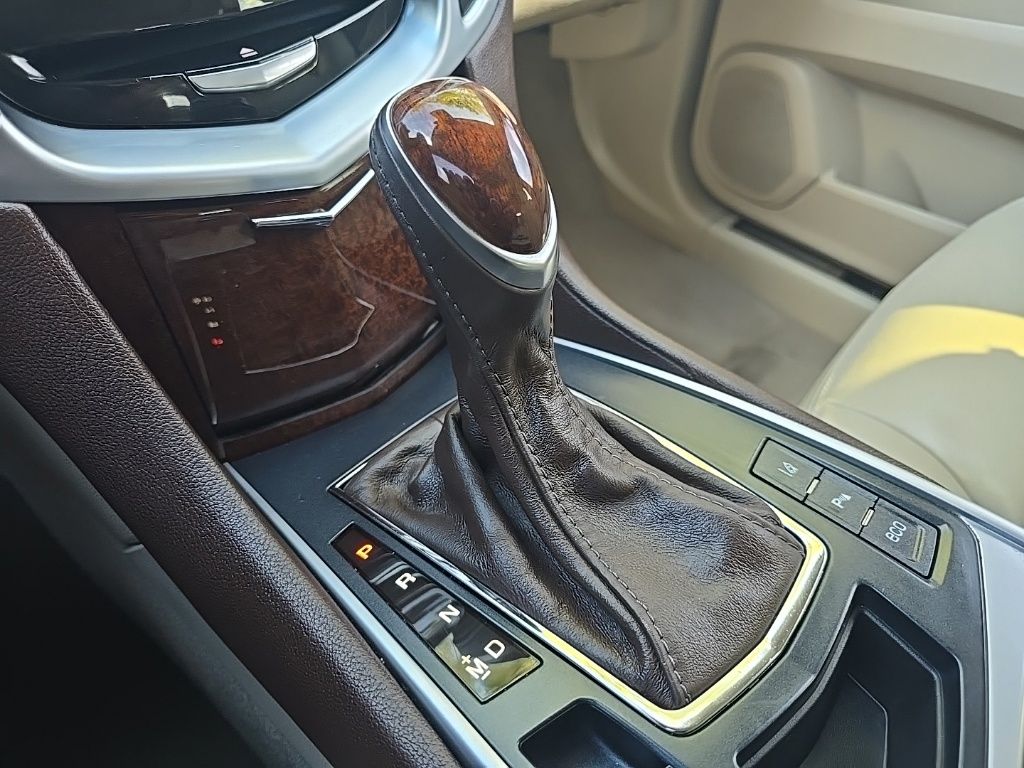 Thumbnail: 2016 Cadillac SRX - 17