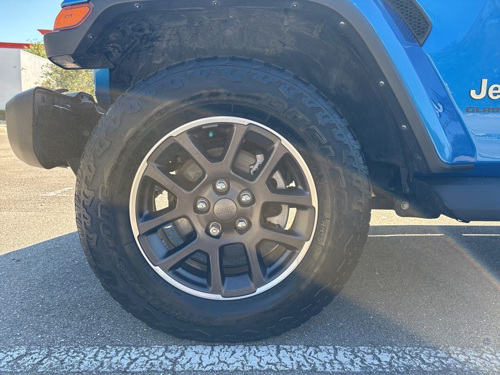 Thumbnail: 2021 Jeep Gladiator - 6