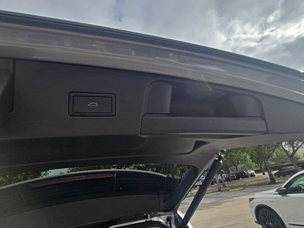 Thumbnail: 2024 Volkswagen Atlas - 36