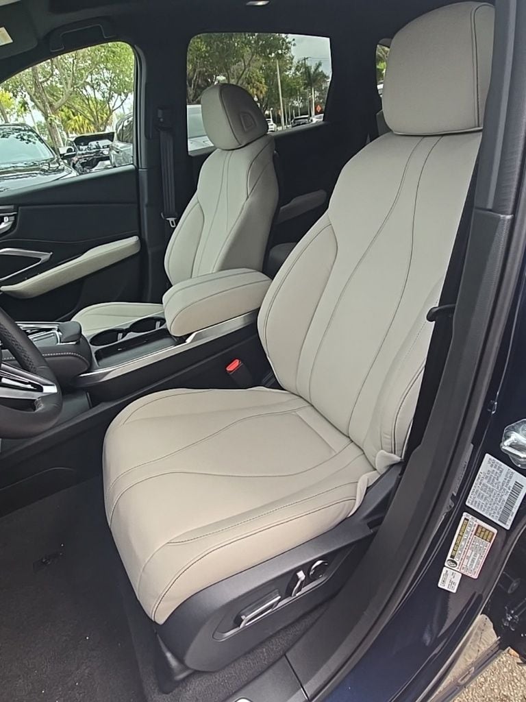 Thumbnail: 2026 Acura RDX - 19