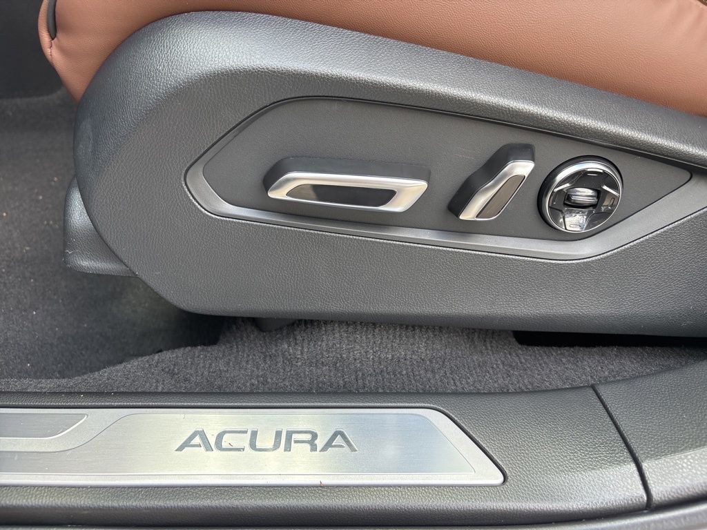 Thumbnail: 2026 Acura RDX - 16