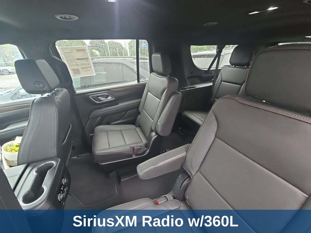 Thumbnail: 2023 Chevrolet Suburban - 8