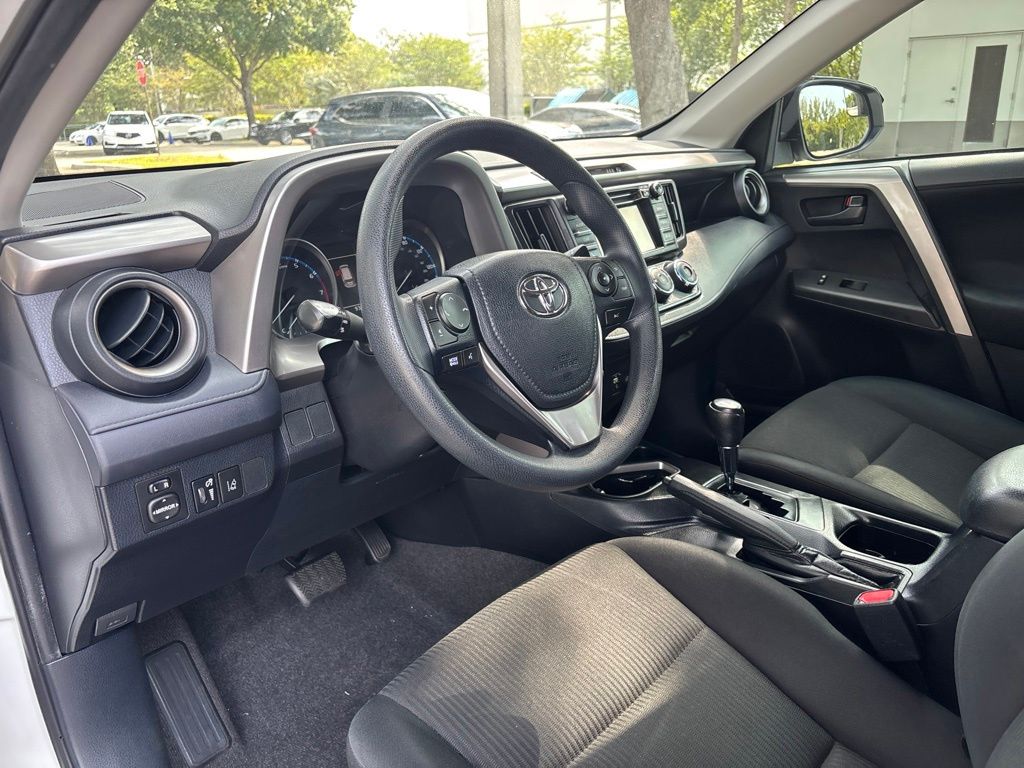 Thumbnail: 2017 Toyota RAV4 - 16
