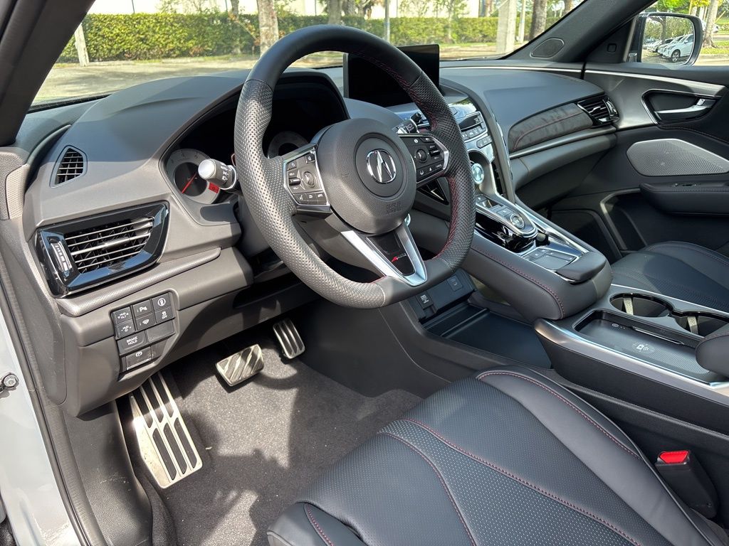 Thumbnail: 2026 Acura RDX - 13