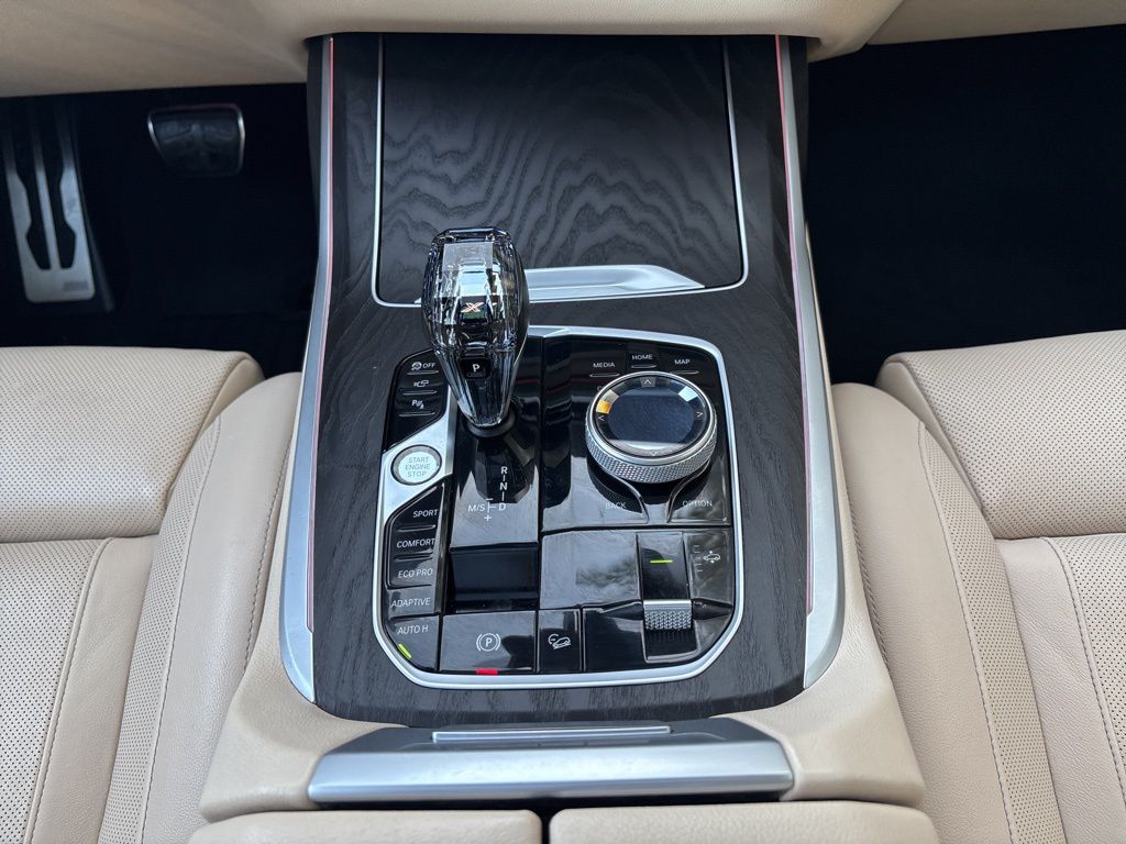 Thumbnail: 2021 BMW X7 - 27