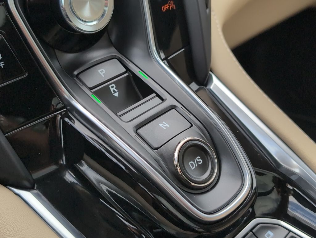 Thumbnail: 2023 Acura RDX - 23