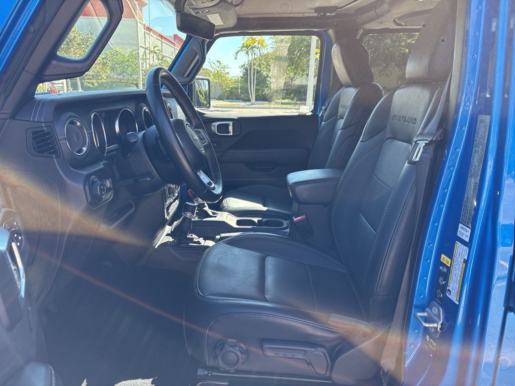 Thumbnail: 2021 Jeep Gladiator - 9