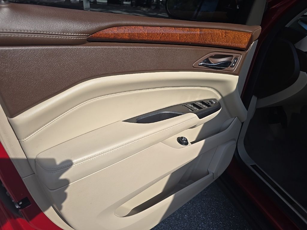 Thumbnail: 2016 Cadillac SRX - 11