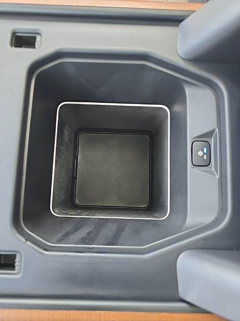 Thumbnail: 2021 Land Rover Defender - 39