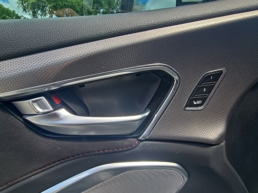 Thumbnail: 2023 Acura RDX - 17