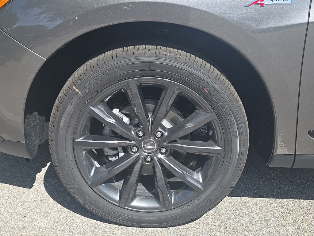 Thumbnail: 2026 Acura RDX - 9