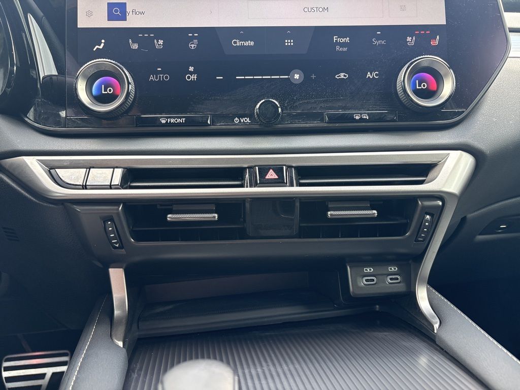 Thumbnail: 2024 Lexus RX - 33