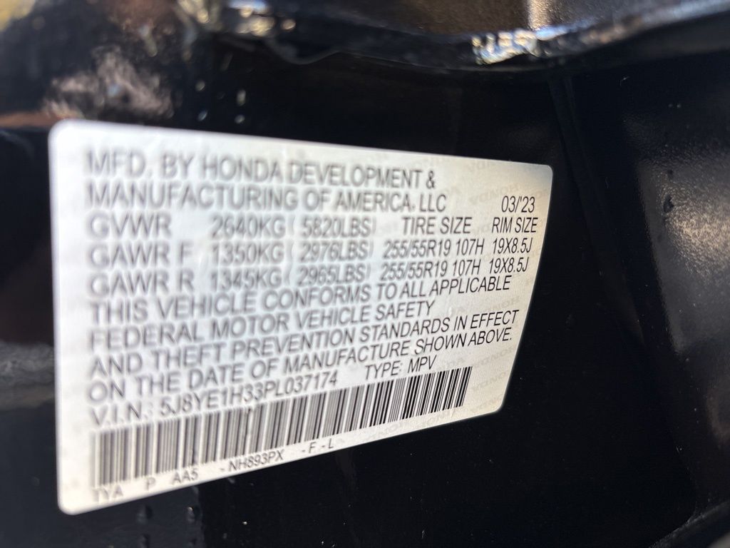 Thumbnail: 2023 Acura MDX - 11