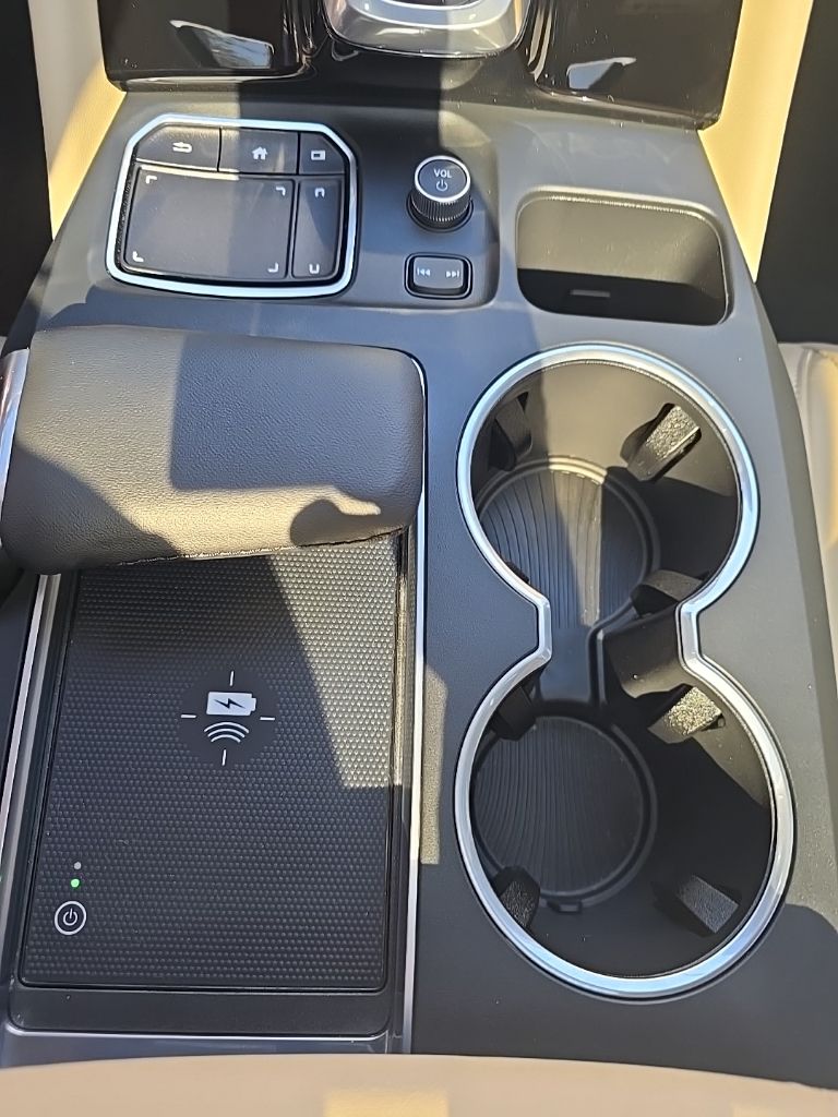 Thumbnail: 2023 Acura MDX - 25