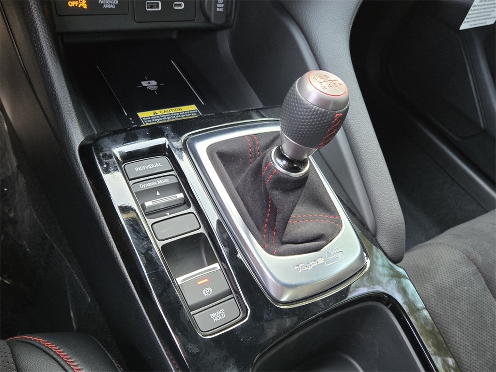 Thumbnail: 2025 Acura Integra - 18