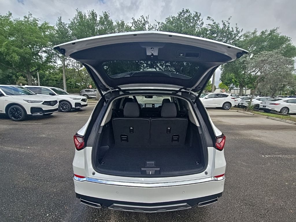 Thumbnail: 2026 Acura MDX - 31