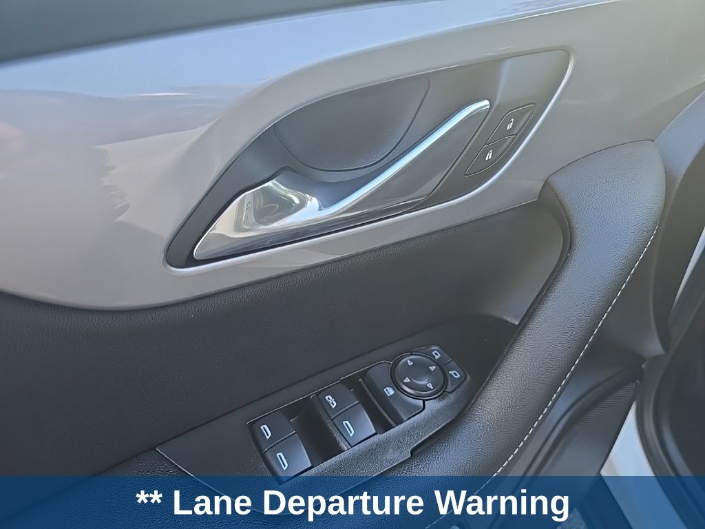 Thumbnail: 2023 Chevrolet Blazer - 14