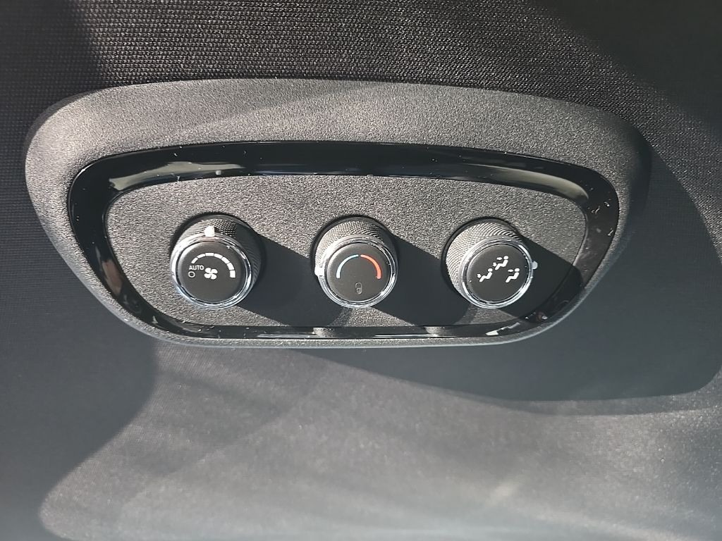 Thumbnail: 2024 Dodge Durango - 34