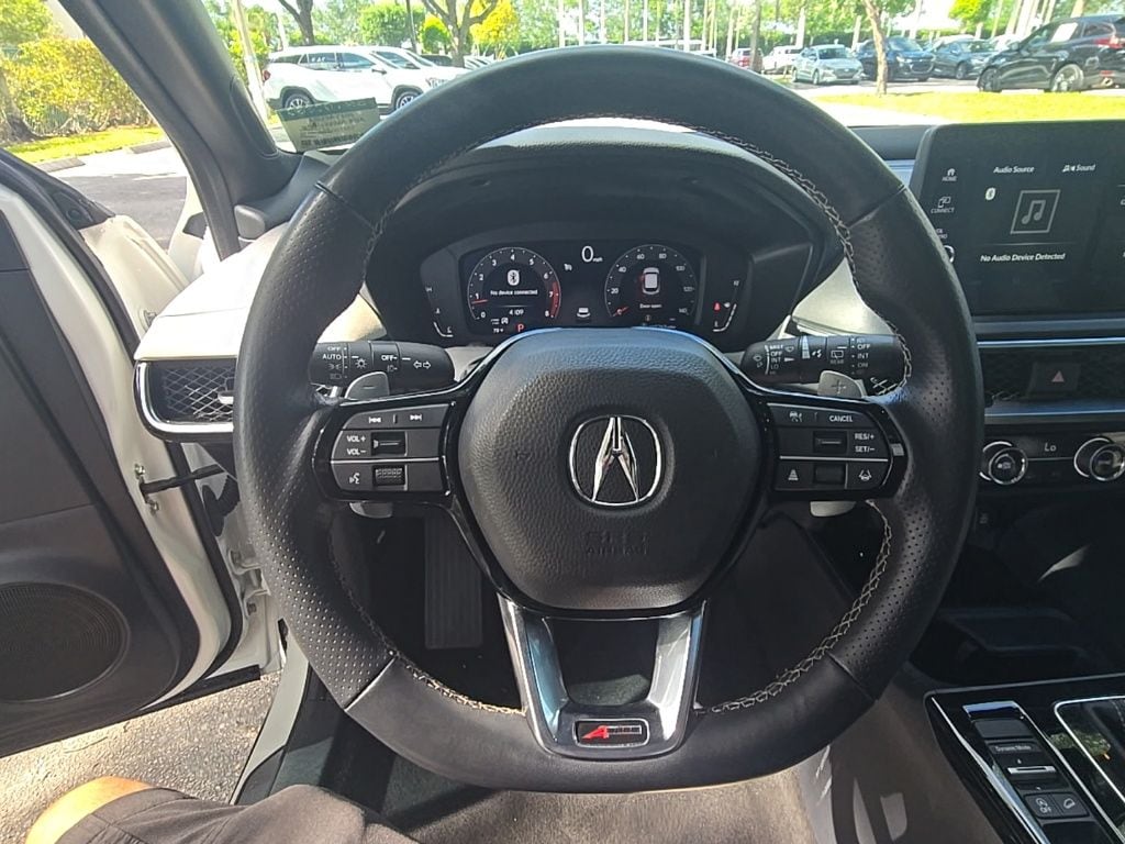 Thumbnail: 2025 Acura ADX - 17