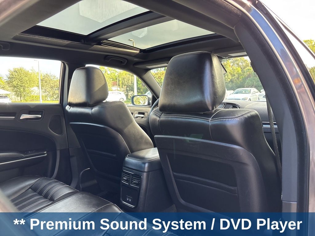 Thumbnail: 2023 Chrysler 300 - 20