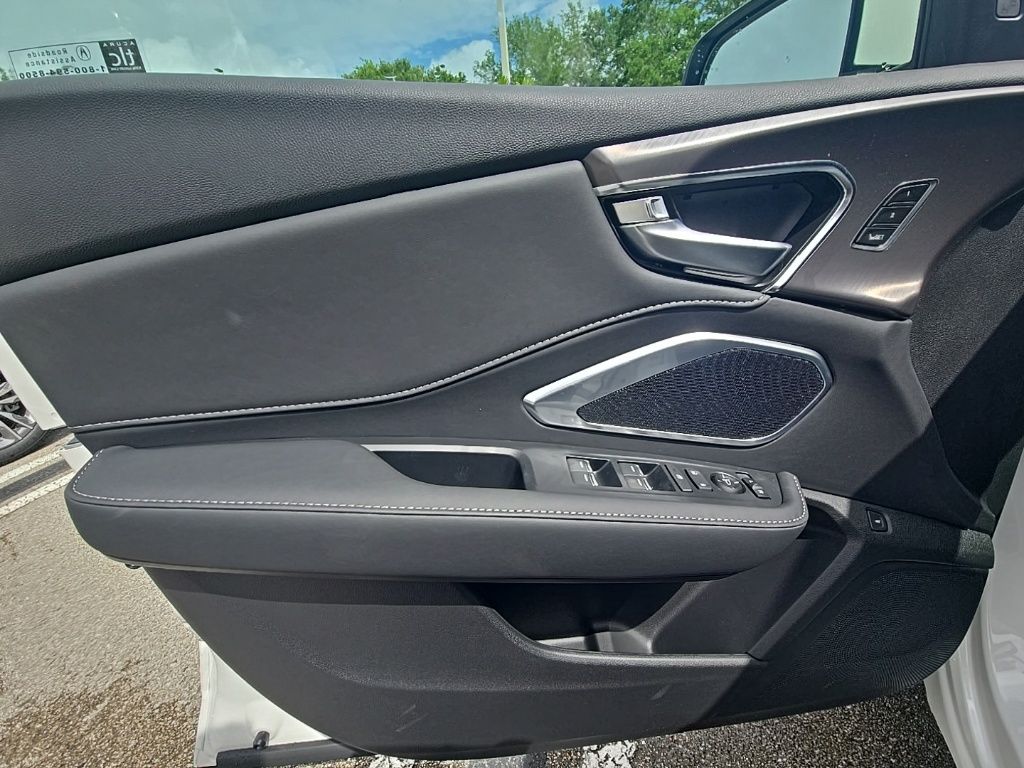 Thumbnail: 2026 Acura RDX - 12