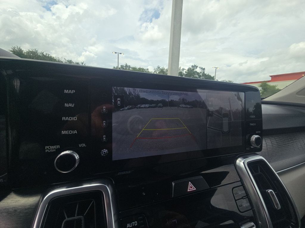 Thumbnail: 2022 Kia Sorento - 33