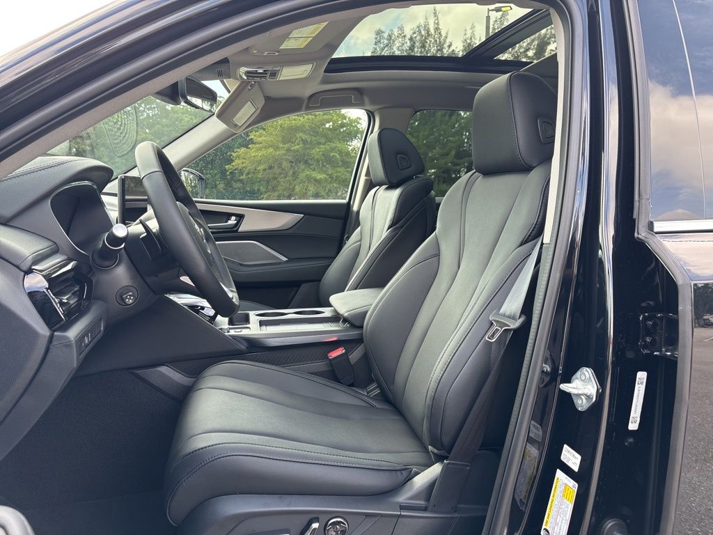 Thumbnail: 2026 Acura MDX - 12