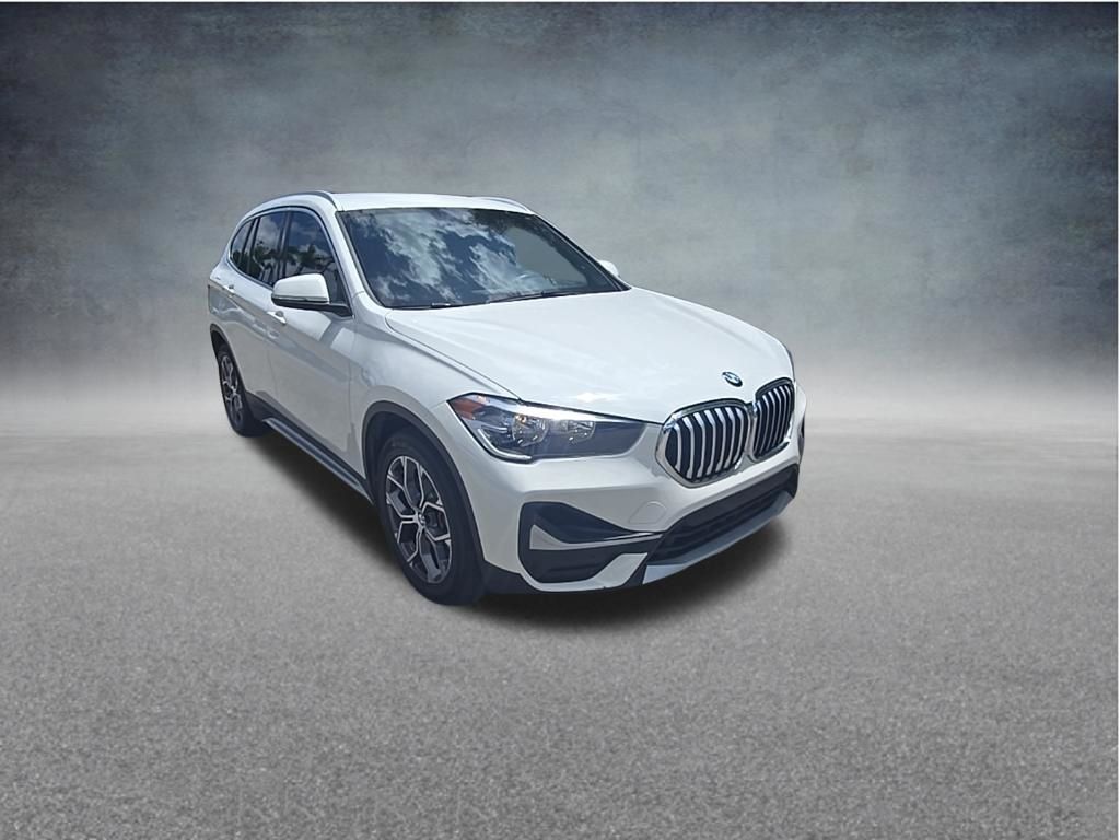 Thumbnail: 2021 BMW X1 - 3