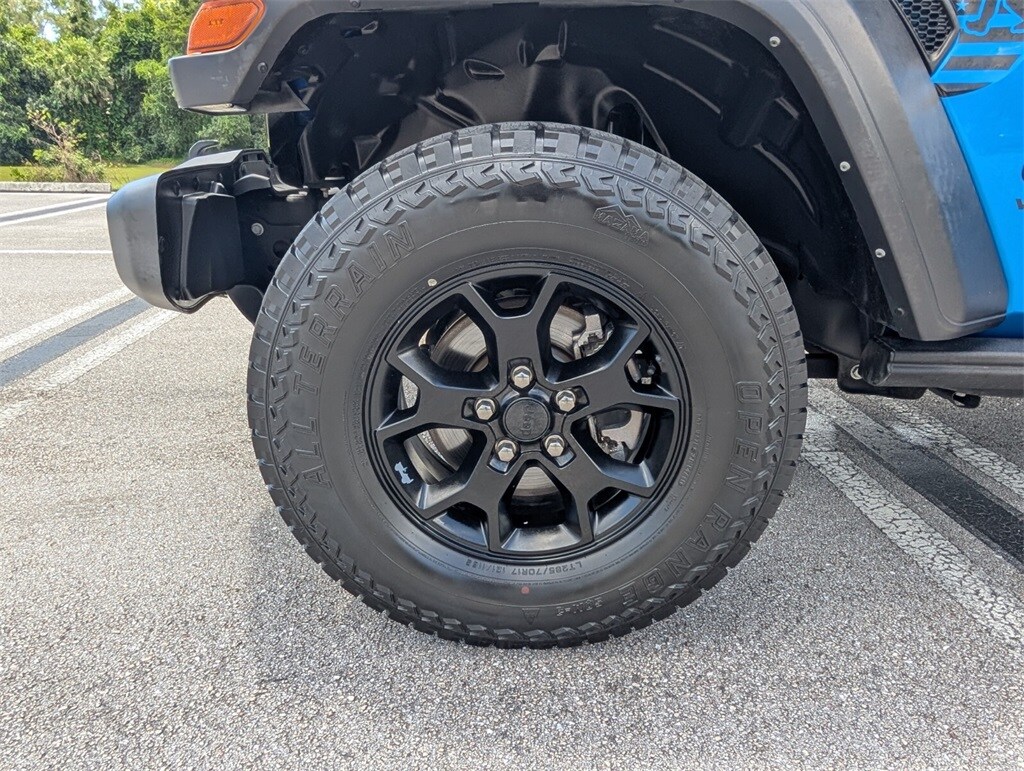Thumbnail: 2021 Jeep Wrangler - 10