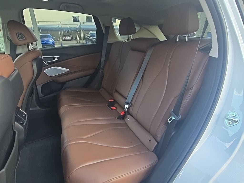 Thumbnail: 2023 Acura RDX - 35