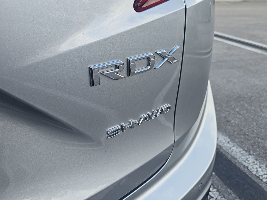 Thumbnail: 2025 Acura RDX - 13