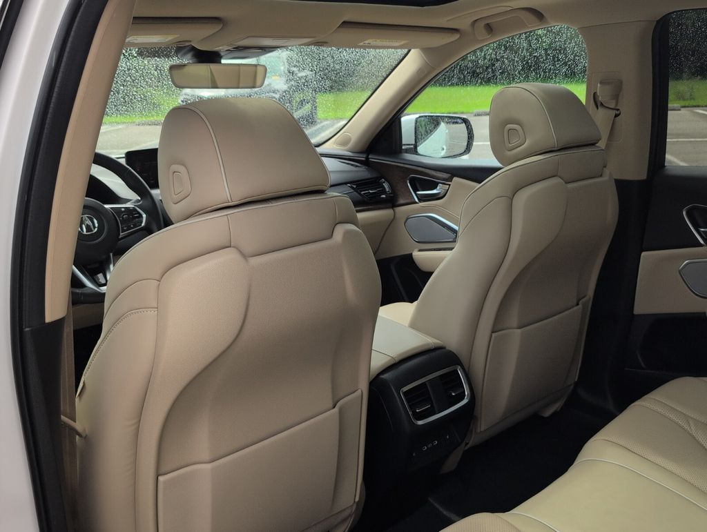 Thumbnail: 2023 Acura RDX - 14