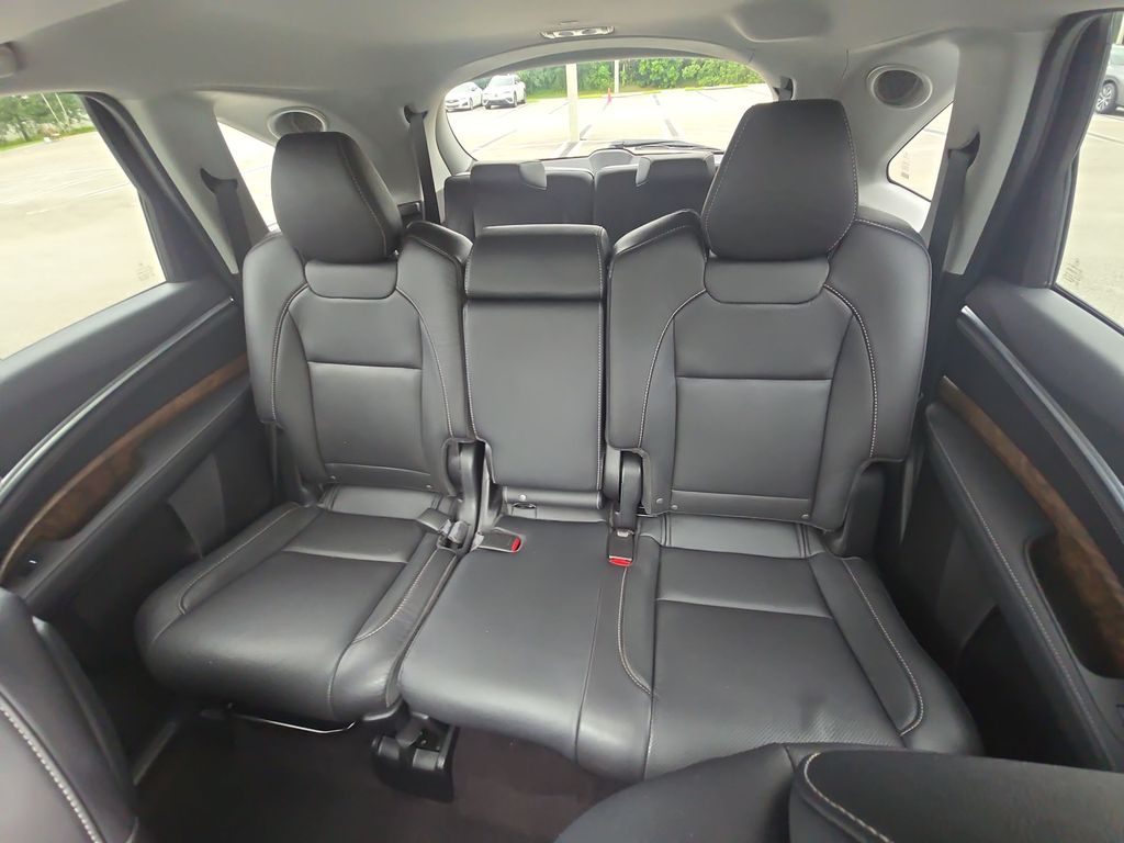 Thumbnail: 2020 Acura MDX - 34