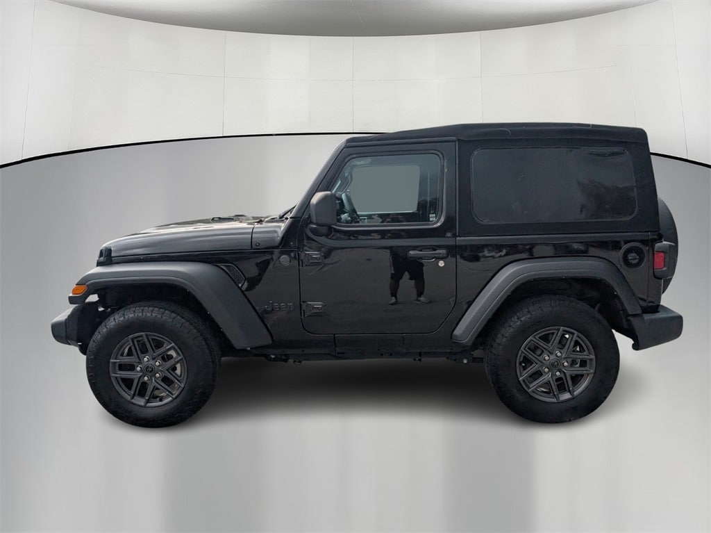 Thumbnail: 2024 Jeep Wrangler - 4