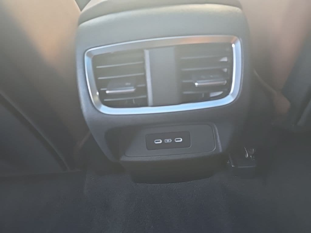 Thumbnail: 2023 Acura RDX - 27