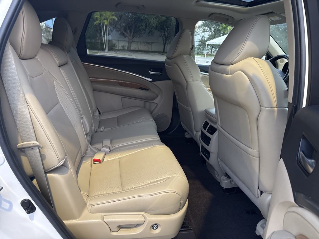 Thumbnail: 2020 Acura MDX - 18