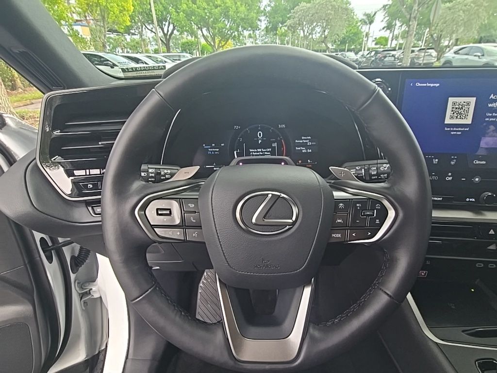 Thumbnail: 2025 Lexus TX - 17
